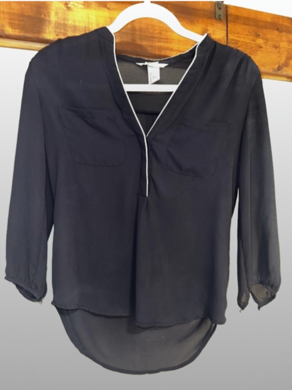 Minimalist Flowy Preppy Professional Women's Blouse Navy with White Accents